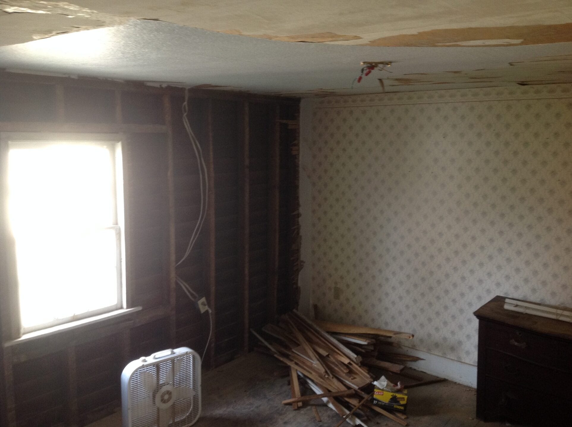 Nov 2014...Upstairs back bedroom